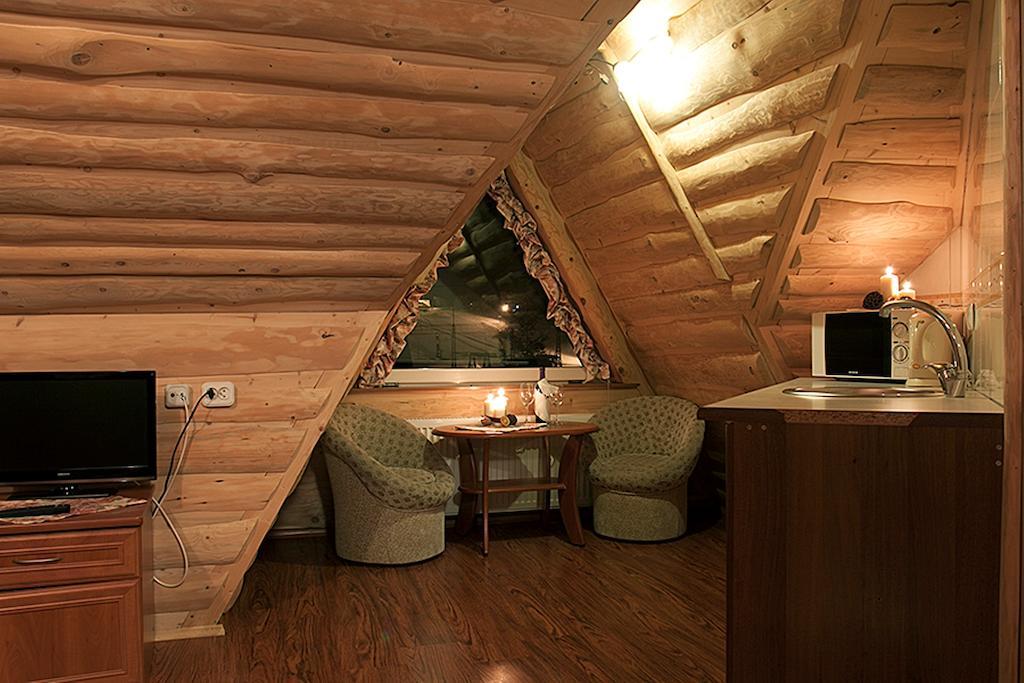Bed and Breakfast Bukowianski Dworek Буковина Татранська Номер фото